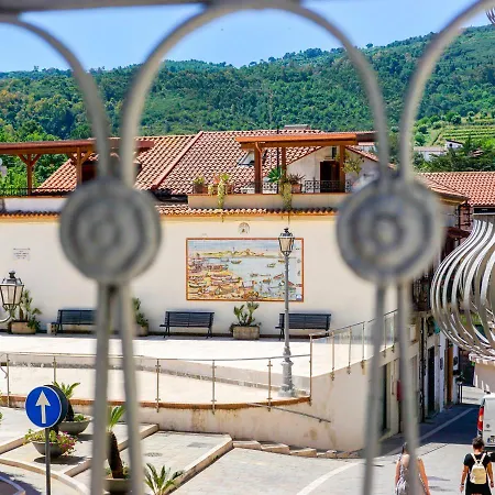 In Centro 卡斯特拉巴特