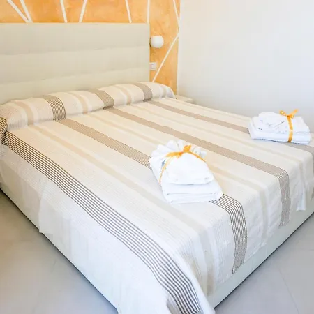 In Centro Guest house Castellabate